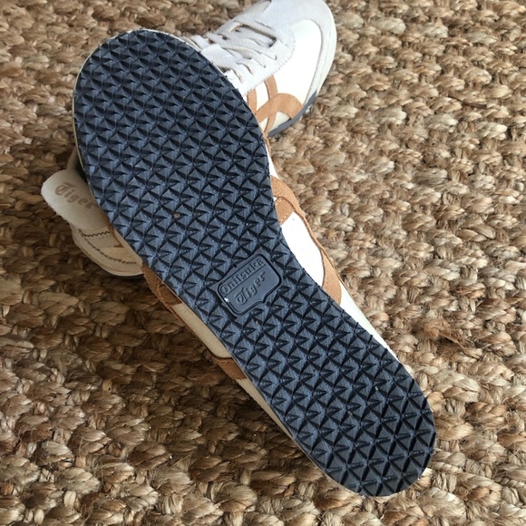 Onitsuka Tiger Mexico 66 Sneaker. US Women Size 8.5 - Picture 10 of 13